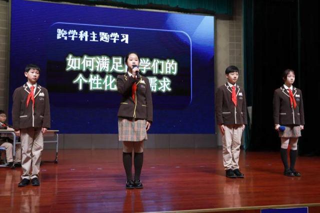 1701933759932.jpg ChatGPT陪伴机器人、用数学解读投篮命中率……这群小学生的“学术发布”超惊艳!钱江晚报2023-03-18 22:10钱江晚报2023-03-18 22:10