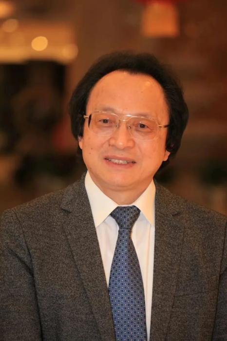 1702907034809.jpg 东西问|任福继:ChatGPT周岁 AI“弄潮儿”如何面对“成长的烦恼”?中国新闻网2023-12-18 19:50中国新闻网2023-12-18 19:50