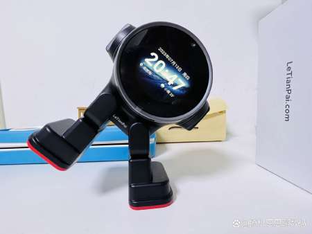 1712873759727.jpg 心动价!前小米员工打造的小乐,超萌AI桌面机器人,你的生活娱乐新伙伴?