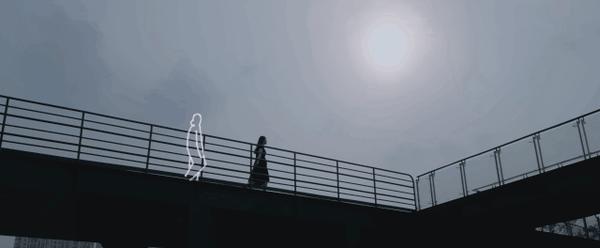 1715936720404.jpg 与AI的情人:现代都市中的虚拟爱情探索