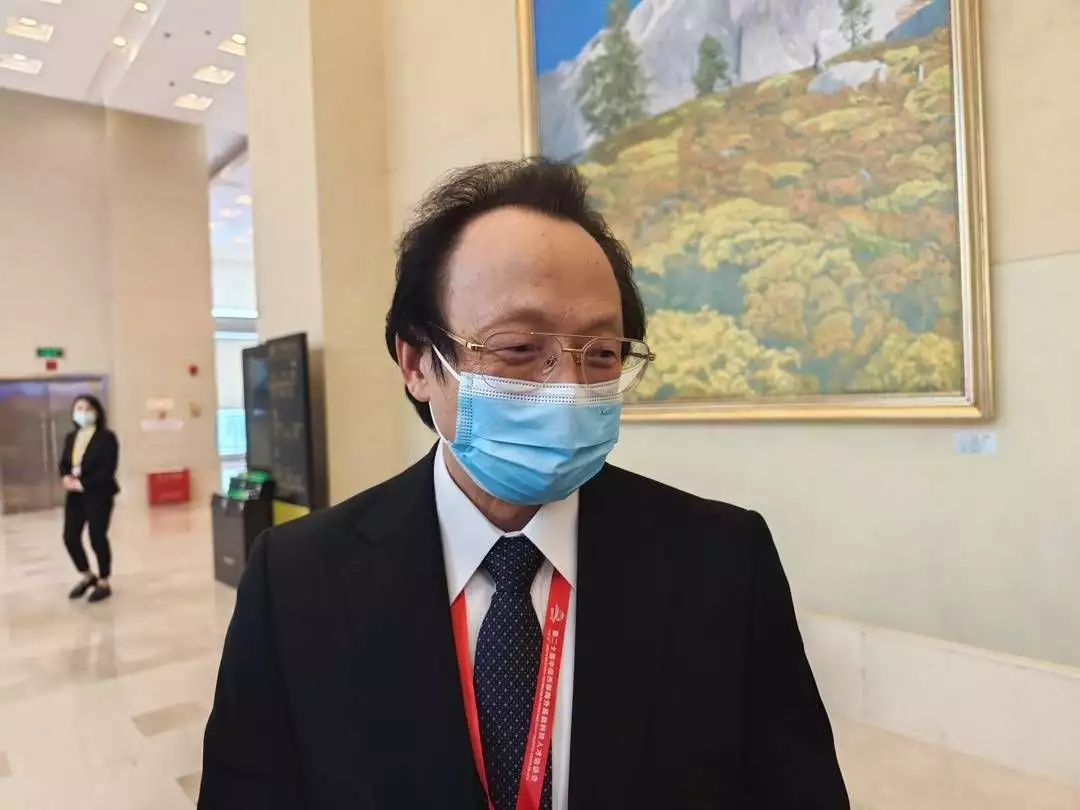 1683679695087.webp ChatGPT震撼出圈,人工智能未来方向何在?任福继谈算力瓶颈与情感计算新范式