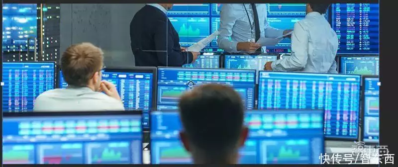 1684052433599.webp 生成式AI:你的工作会被取代吗?50%的人还在等待…