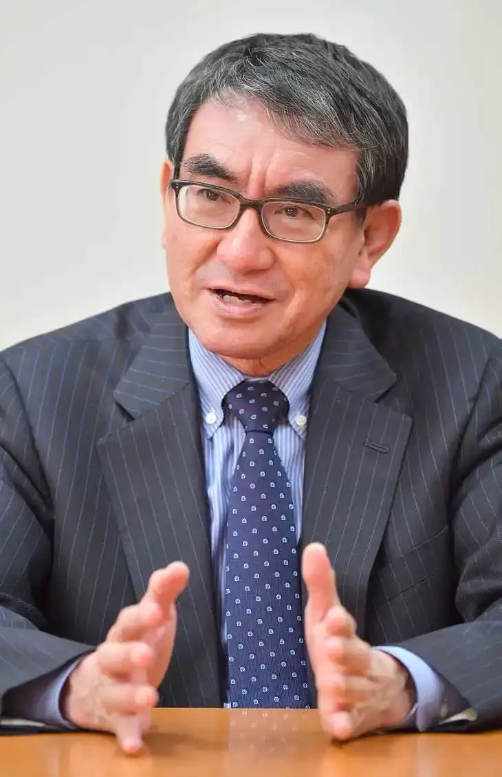 1684359510952.webp Midjourney官方中文内测来了/《塞尔达传说》或改编电影/英伟达CEO个人安保费大增 756%张子枫:三亿网友都在讨论她的胸,这胸碍了谁的眼?