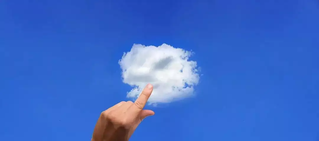 1685126276486.webp 火山引擎veStack:如何定义“真”混合云尴尬!谷爱凌礼服穿错洞,难怪那么“勒”,模特正确穿法被扒出