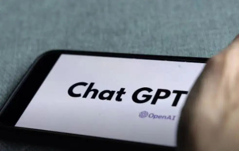 ChatGPT：全能的人工智能助手，能否助你一臂之力？